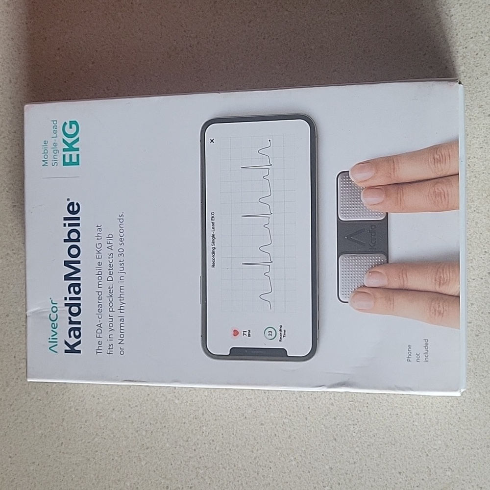 KardiaMobile 1-Lead Personal EKG Monitor – Record EKGs at Home – Detects AFib